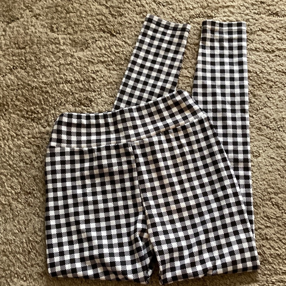 checkered tight pants